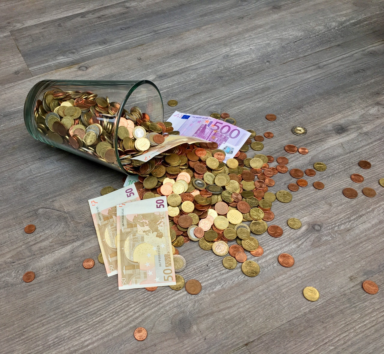 Buon compleanno Euro!
